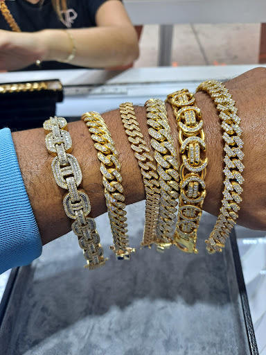 Jeweler «French Jewelry Renee De Paris Incorporated», reviews and photos, 6608 Collins Ave, Miami Beach, FL 33141, USA