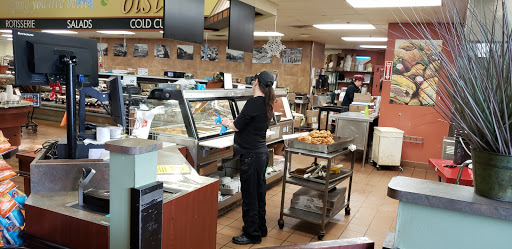 Grocery Store «Family Fresh Market», reviews and photos, 110 W 4th St, New Richmond, WI 54017, USA