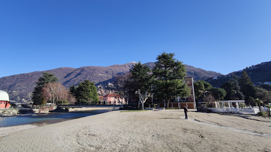 Bellano Beach
