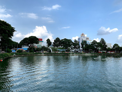 Hồ Trúc Giang