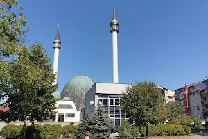Džamija Islamskog Centra Živinice image