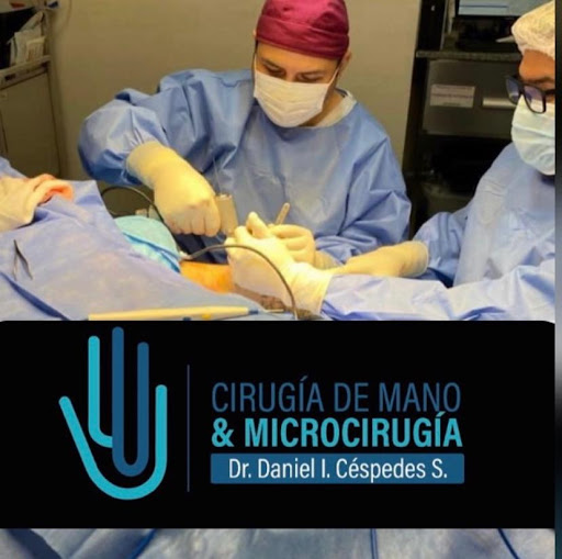 Dr. Daniel I. Céspedes S. - Traumatologo - Cirugia de Mano - Microcirugía - Traumatologia Cochabamba Bolivia