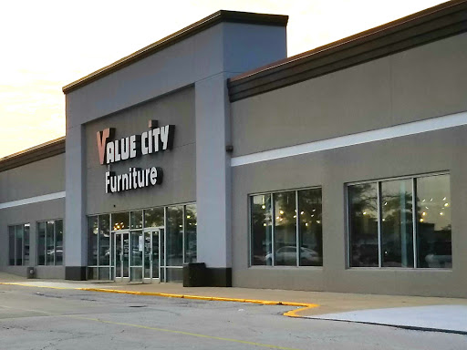Furniture Store «Value City Furniture», reviews and photos, 4380 E New York St, Aurora, IL 60504, USA