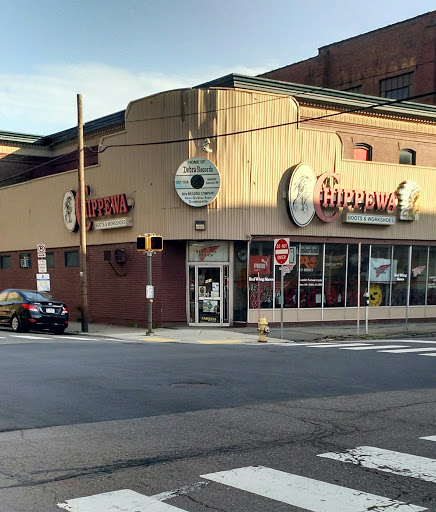 J.G Plotkin & Son Shoe Company, 219 W Linden St, Scranton, PA 18503, USA, 