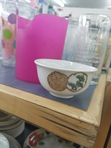 Thrift Store «HOW Thrift Store», reviews and photos