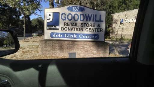 Thrift Store «Goodwill», reviews and photos, 137 Parris Island Gateway, Beaufort, SC 29906, USA