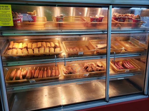 Convenience Store «Stripes #2446», reviews and photos, 1800 I-37 Frontage Rd, George West, TX 78022, USA