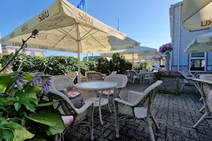 Villa & Restoran Soffa image