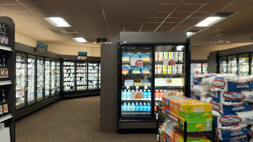 Grocery Store «Lunds & Byerlys Roseville», reviews and photos, 1601 County Rd C West, Roseville, MN 55113, USA