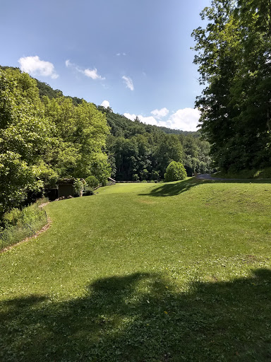 Golf Course «Steele Creek Park Golf Course», reviews and photos, 20 Little Ln, Bristol, TN 37620, USA