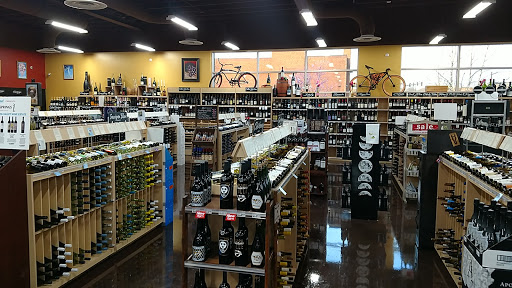Liquor Store «Pour Vous Wine Spirits & Beer», reviews and photos, 263 Indian Lake Blvd, Hendersonville, TN 37075, USA