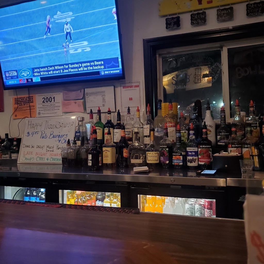 Kingston Pub & Grub 48741