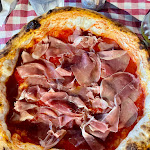 Photo n°1 de l'avis de Marco. fait le 10/09/2023 à 08:08 sur le  Trattoria Pizzeria Caravaggio à Naples