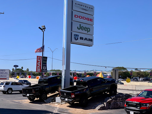 Car Dealer «Ingram Park Chrysler Jeep Dodge RAM», reviews and photos, 7000 NW Loop 410, San Antonio, TX 78238, USA