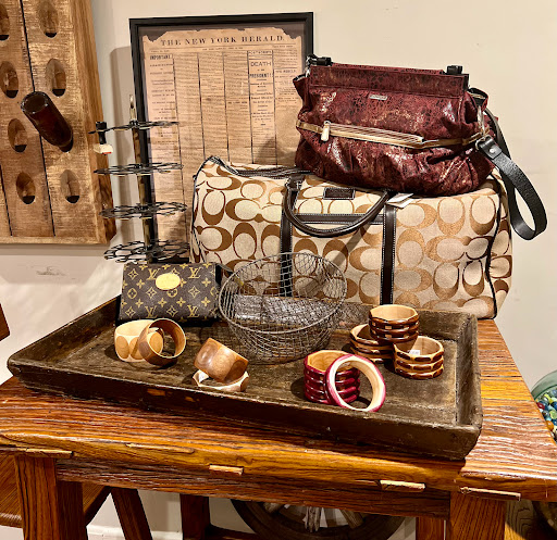 Thrift Store «Attic To Basement», reviews and photos, 19 E Belvidere St, Nazareth, PA 18064, USA