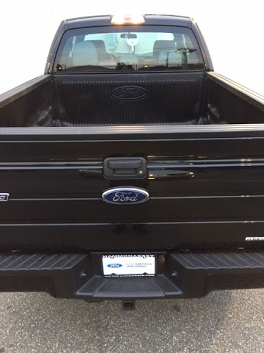 Auto Repair Shop «Hammonasset Ford», reviews and photos, 191 Boston Post Rd, Madison, CT 06443, USA