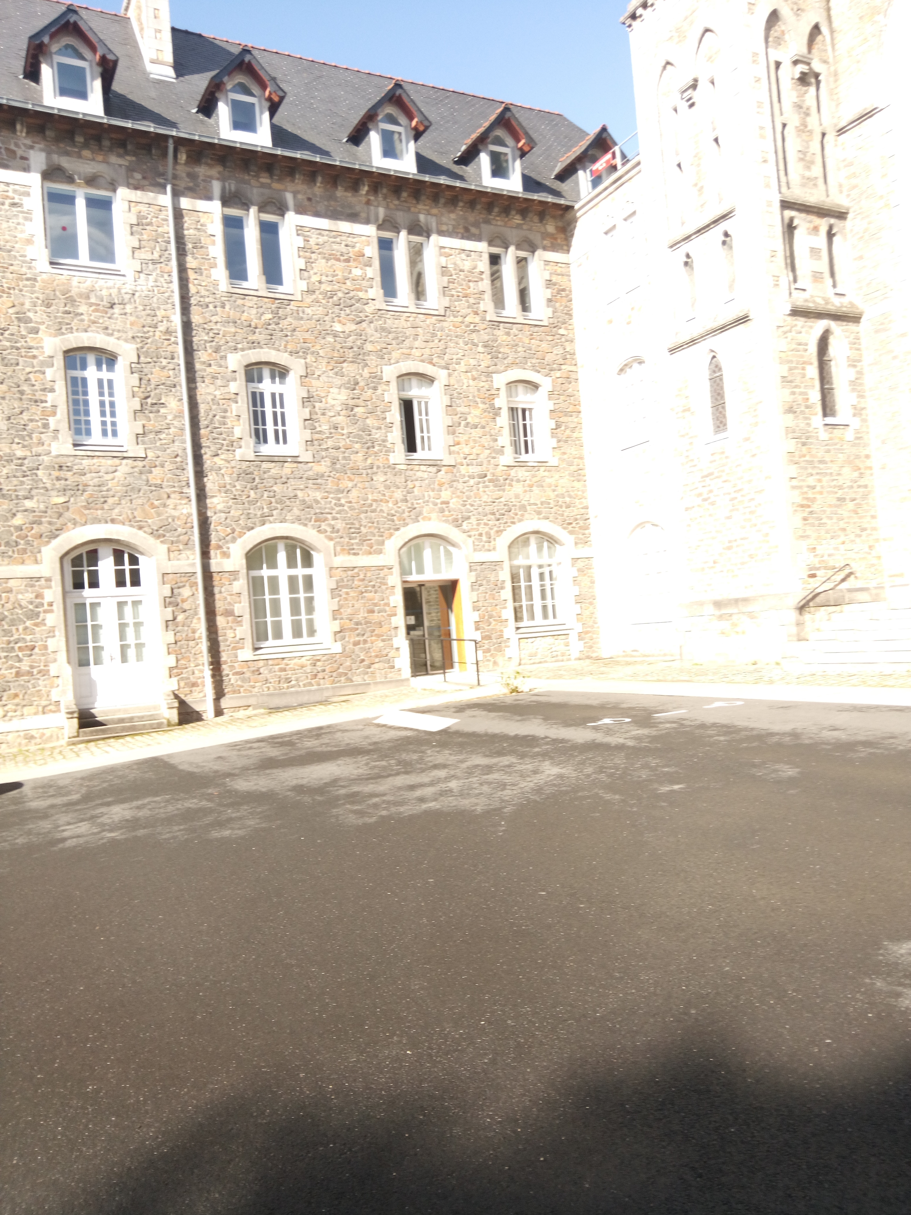 Photo n° 7 de l'avis de Benjamin.a fait le 04/03/2017 à 16:16