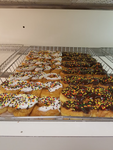Donut Shop «Mister Donut», reviews and photos, 2720 Grovelin St # A, Godfrey, IL 62035, USA