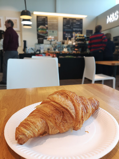 Marks and Spencer cafe