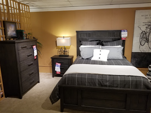 Furniture Store «Pilgrim Furniture & Mattress City Southington», reviews and photos, 55 Graham Pl, Southington, CT 06489, USA