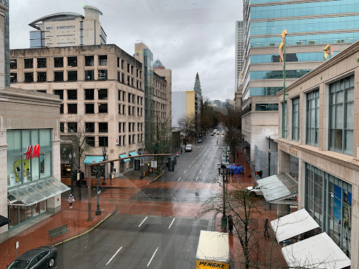 Shopping Mall «Pioneer Place», reviews and photos, 700 SW 5th Ave, Portland, OR 97204, USA