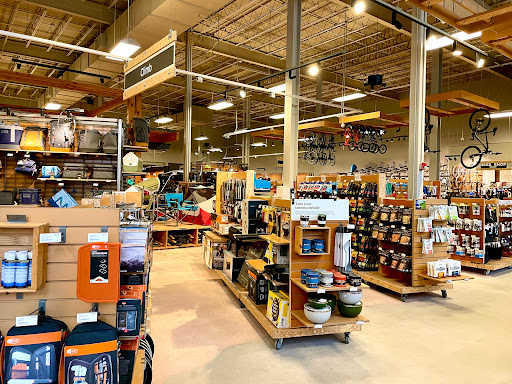 Camping Store «REI», reviews and photos, 601 N Lamar Blvd, Austin, TX 78703, USA