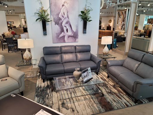 Furniture Store «Rooms To Go & Rooms To Go Kids Furniture Store - Sawgrass Mills (Plantation)», reviews and photos, 1905 N Flamingo Rd, Plantation, FL 33323, USA