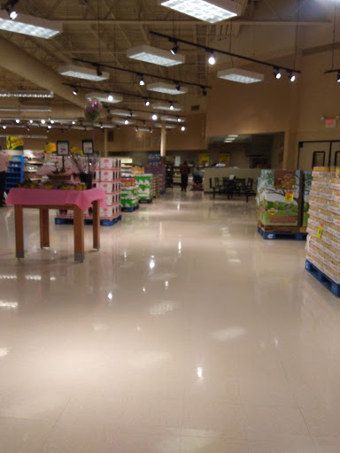 Grocery Store «Rainbow Foods», reviews and photos, 2501 White Bear Ave, Maplewood, MN 55109, USA
