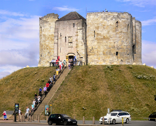 Descubre York, Tours en Español - Português