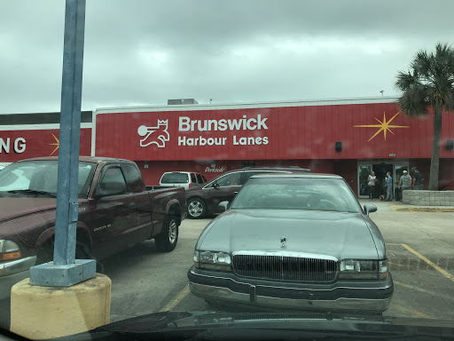 Bowling Alley «Brunswick Zone Harbour Lanes», reviews and photos, 1099 N Wickham Rd, Melbourne, FL 32935, USA