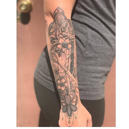 Tattoo Shop «Riot Ink Custom Tattoos», reviews and photos, 8761 Smoky Row Rd, Powell, OH 43065, USA