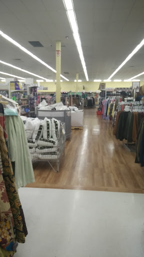 Discount Store «Ocean State Job Lot», reviews and photos, 3005 Cranberry Hwy, East Wareham, MA 02538, USA