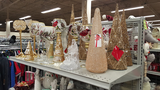 Department Store «Marshalls», reviews and photos, 5720 Lakewood Towne Center Blvd SW, Lakewood, WA 98499, USA