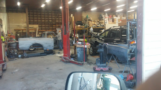 Auto Body Shop «Ace Body & Towing», reviews and photos, 333 G St, Lincoln, CA 95648, USA