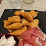 Photo n°4 de l'avis de Sunhee. fait le 21/10/2023 à 21:42 sur le  Ristorante Pizzeria La Pianella à Sesto Fiorentino