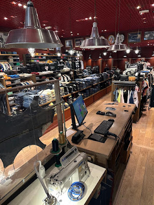 Jeans Center Cap Costières Nimes à Nîmes