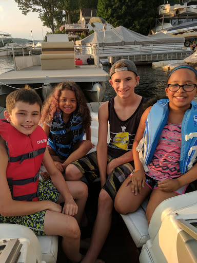 Marine Supply Store «Main Lake Market», reviews and photos, 234 S New Jersey Ave, Lake Hopatcong, NJ 07849, USA