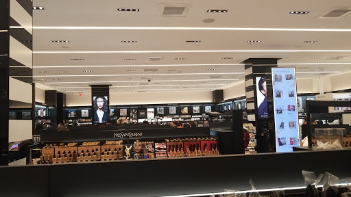 Cosmetics Store «SEPHORA», reviews and photos, 2855 Stevens Creek Blvd #1067, Santa Clara, CA 95050, USA