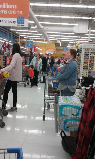 Clothing Store «Ross Dress for Less», reviews and photos, 3982 N Gloster St, Tupelo, MS 38804, USA