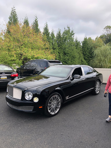 Used Car Dealer «Royal Car Center», reviews and photos, 3950 Roosevelt Blvd, Philadelphia, PA 19124, USA