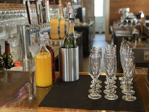 Winery «1908 House of Wine & Ale», reviews and photos, 207 N Main St, Cibolo, TX 78108, USA