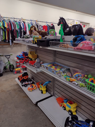 Thrift Store «ReTails Thrift Store», reviews and photos, 5000 NE Fourth Plain Blvd, Vancouver, WA 98661, USA