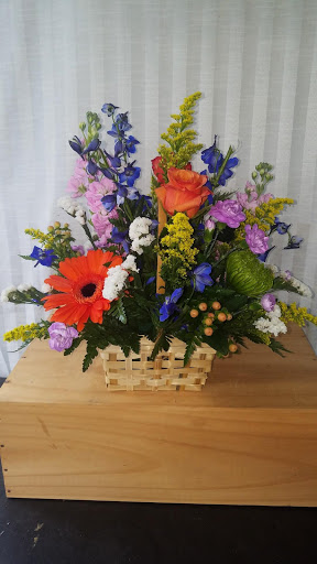Florist «Encore Florals & Gifts», reviews and photos, 225 Kingston St, Conway, SC 29526, USA