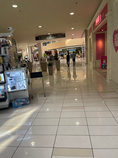 Shopping Mall «Baldwin Hills Crenshaw», reviews and photos, 3650 W Martin Luther King Jr Blvd, Los Angeles, CA 90008, USA