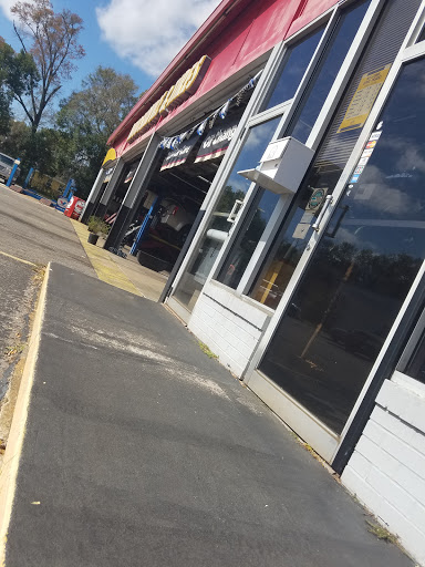 Car Repair and Maintenance «Midas», reviews and photos, 7462 Lem Turner Rd, Jacksonville, FL 32208, USA