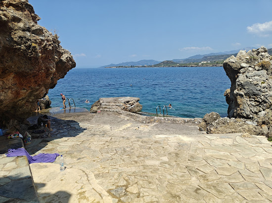 Gnospi Beach