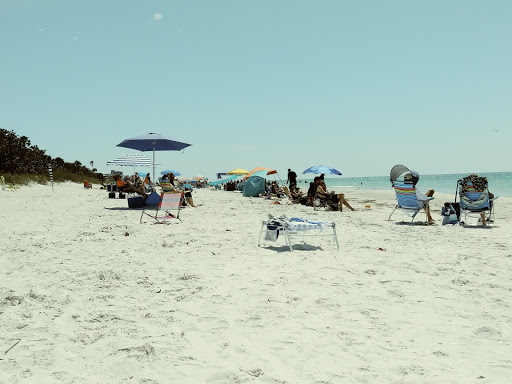 Bar & Grill «18 on the Rocks», reviews and photos, 2405 Gulf Blvd, Indian Rocks Beach, FL 33785, USA