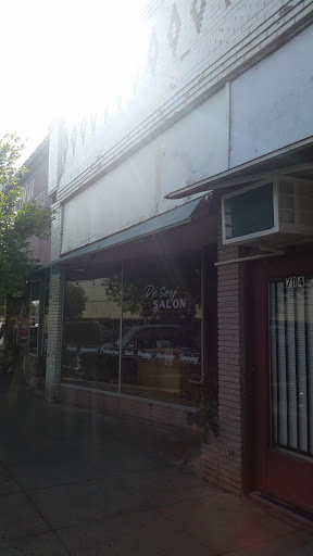 Nail Salon «De Serj For Hair», reviews and photos, 716 4th St, Orland, CA 95963, USA