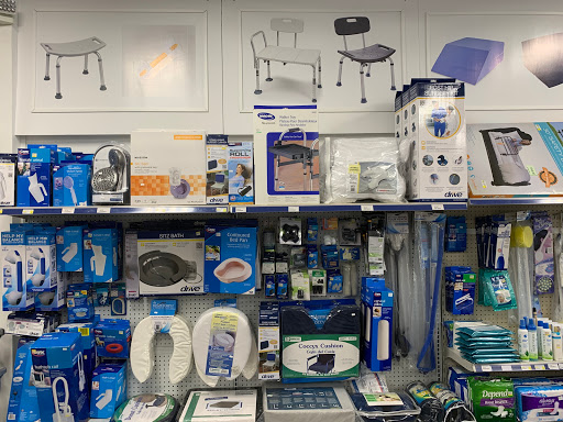 Pharmacy «Ray Pharmacy», reviews and photos, 2 S Washington Ave, Dunellen, NJ 08812, USA