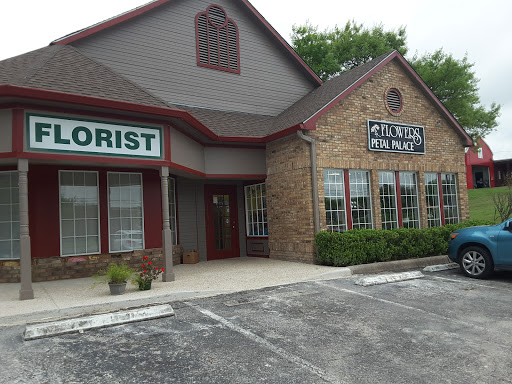 Florist «Petal Palace», reviews and photos, 15033 Nacogdoches Rd # 300, San Antonio, TX 78247, USA
